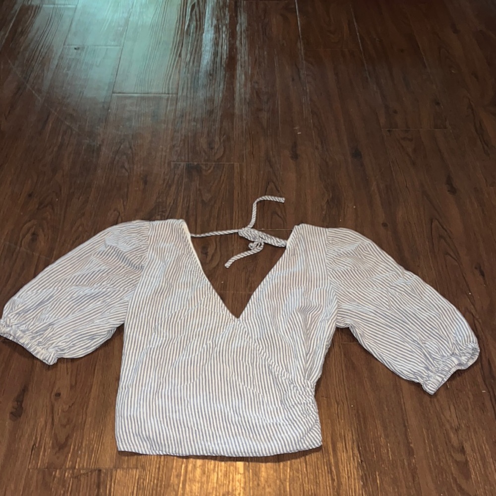 Abercrombie and fitch blouse